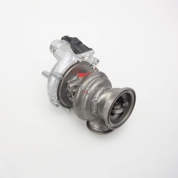 Turbo Alpina B5 G30 G31 Alpina B7 G12 - 4.4l 608KM/447kW BMW 750i G11 G12 750Li G11 G12 - 4.4l 449KM/330kW 4 